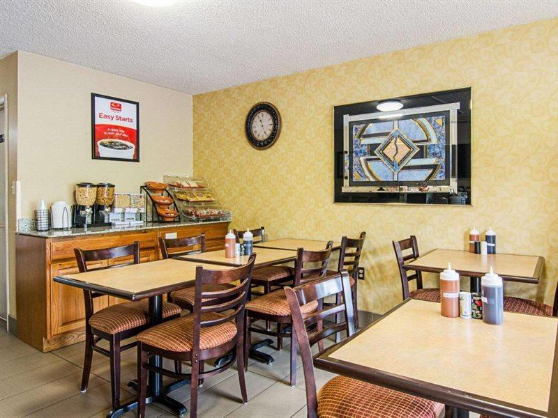 Econo Lodge Lynchburg Luaran gambar