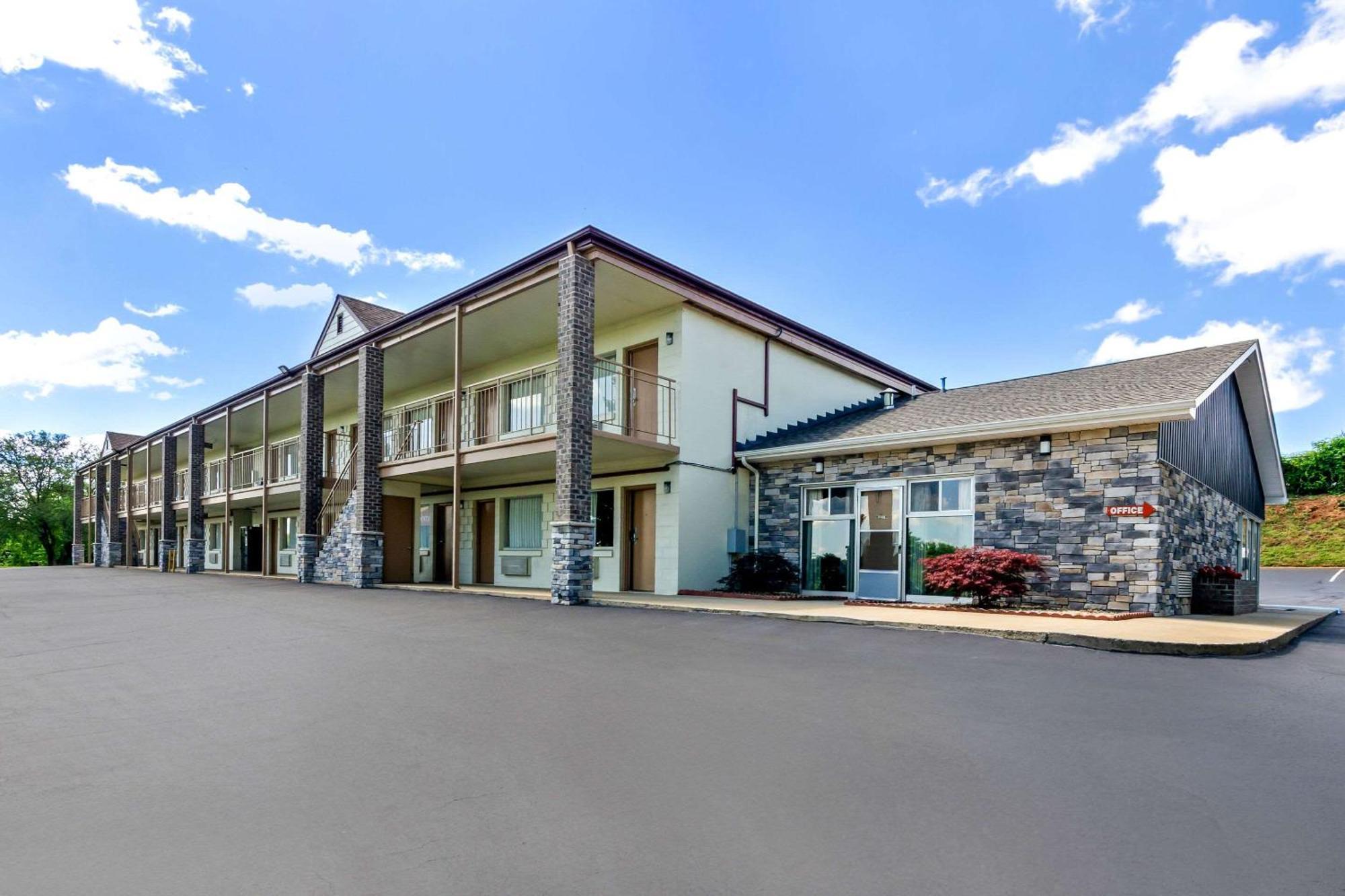 Econo Lodge Lynchburg Luaran gambar